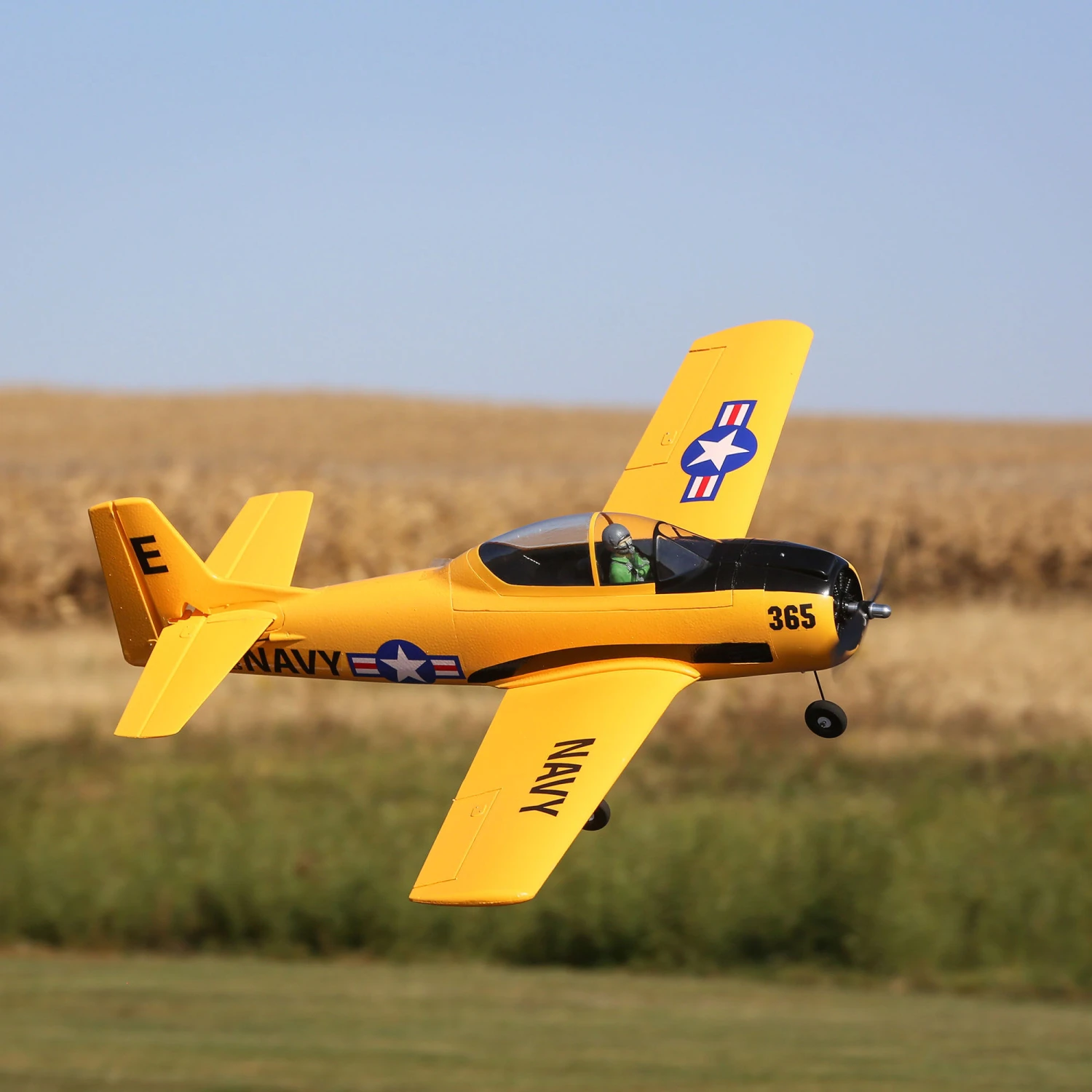 E-flite T-28 Trojan 1.1m BNF Basic with AS3X and SAFE Select 16 E-flite T-28 Trojan 1.1m BNF Basic with AS3X and SAFE Select - Image 16