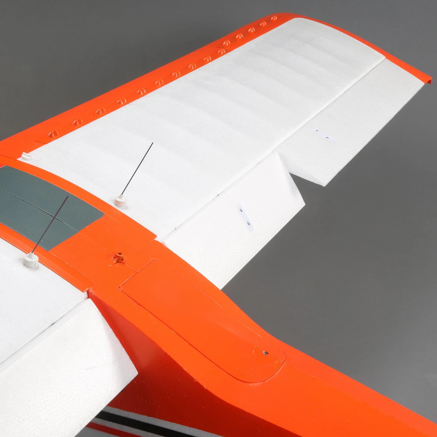 E-flite Carbon-Z Cub SS 2.1m BNF Basic with AS3X and SAFE Select 16 E-flite Carbon-Z Cub SS 2.1m BNF Basic with AS3X and SAFE Select - Image 16