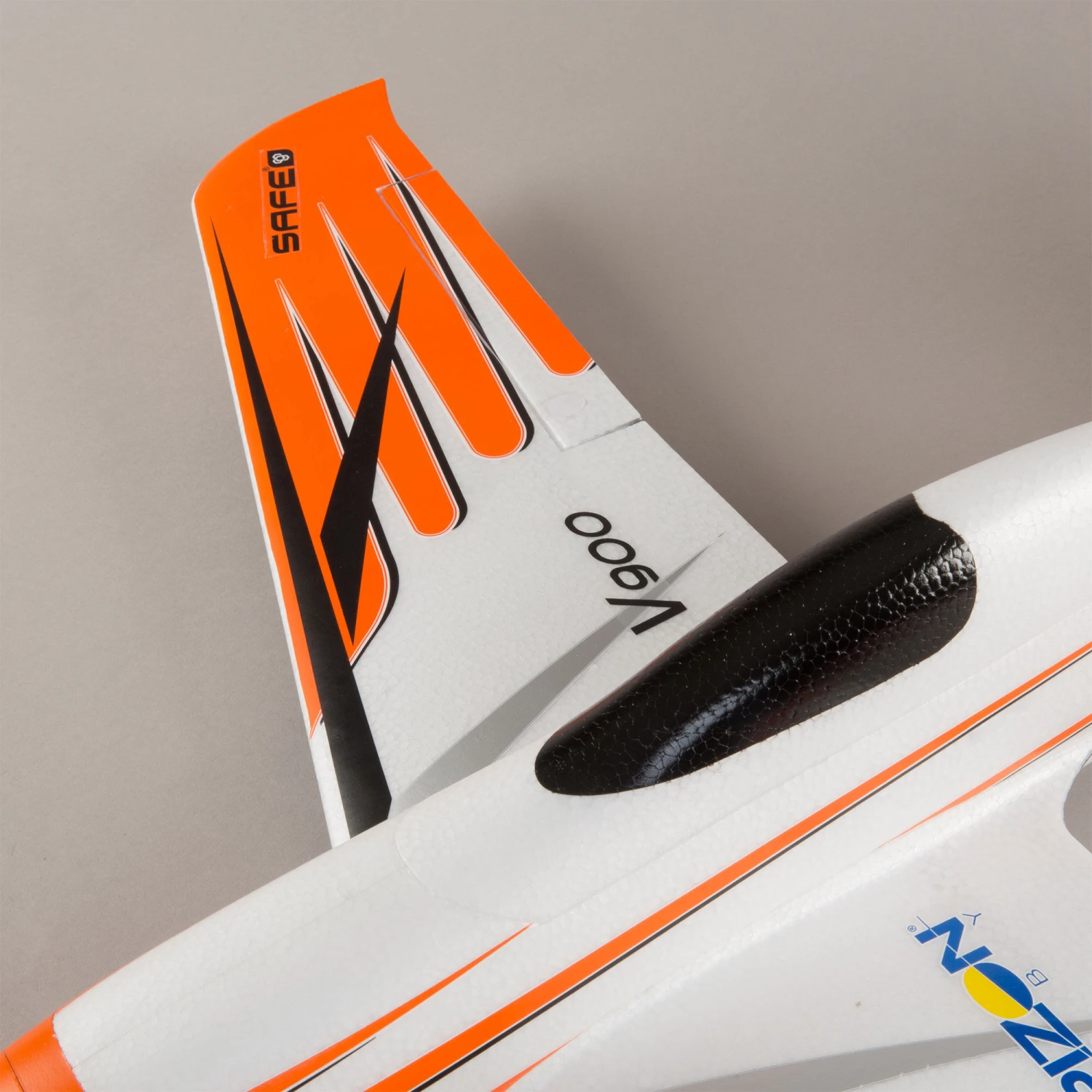 E-flite V900 BNF Basic with AS3X and SAFE Select, 900mm 17 E-flite V900 BNF Basic with AS3X and SAFE Select, 900mm - Image 17