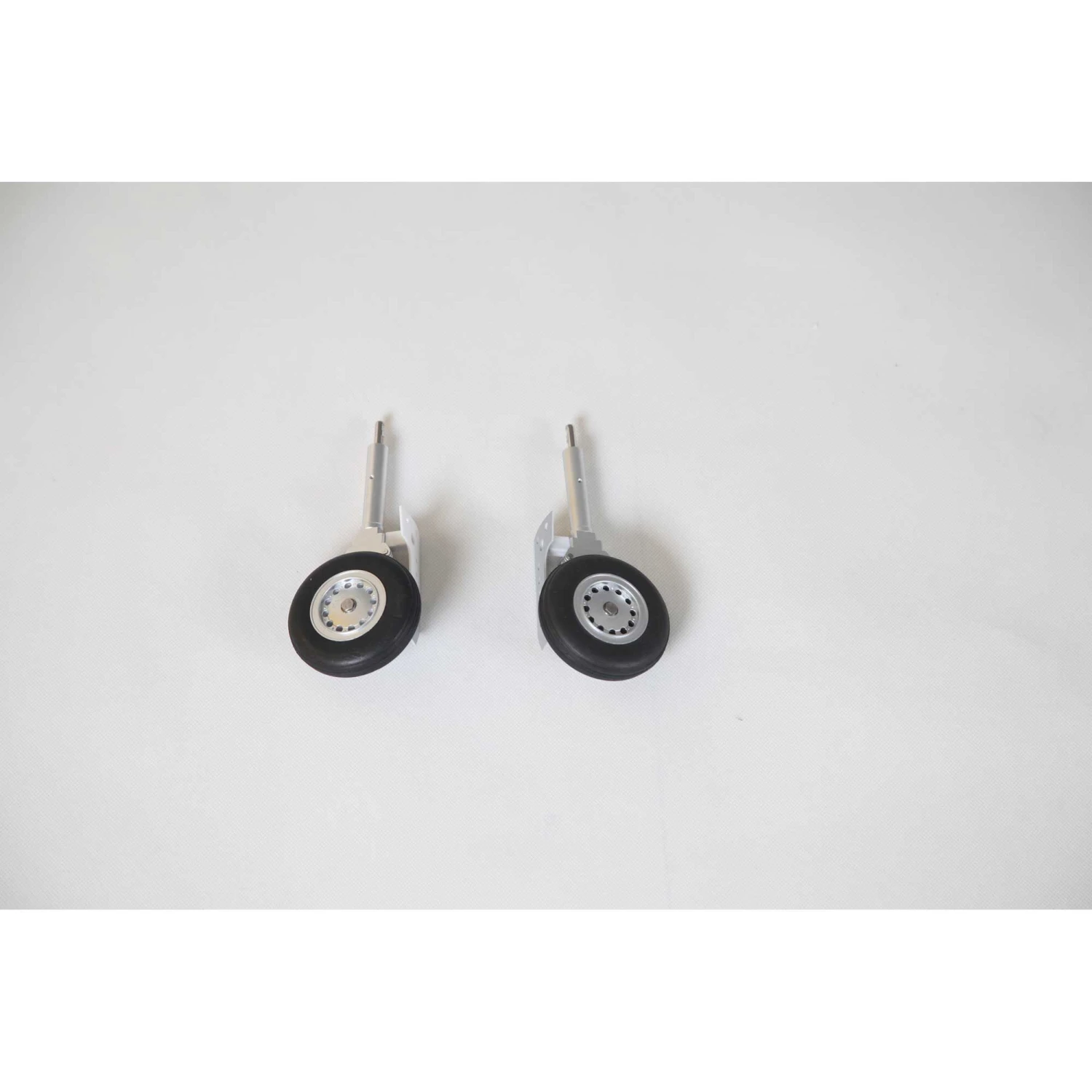 FMS Main Landing Gear Set: A-10 V2 70mm EDF PNP 1 FMS Main Landing Gear Set: A-10 V2 70mm EDF PNP