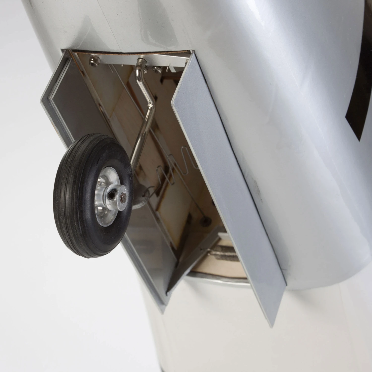 Hangar 9 P-51D Mustang 60cc ARF, 89" 18 Hangar 9 P-51D Mustang 60cc ARF, 89" - Image 18